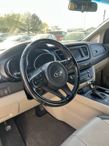 2018 Kia Sedona LX
