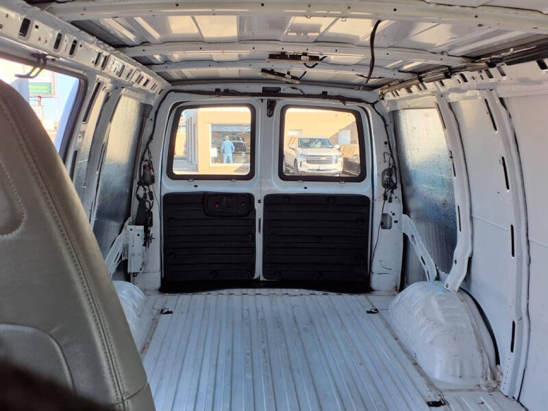 2021 Chevrolet Express 2500