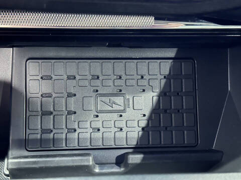 2023 Ford F-150 Lightning XLT