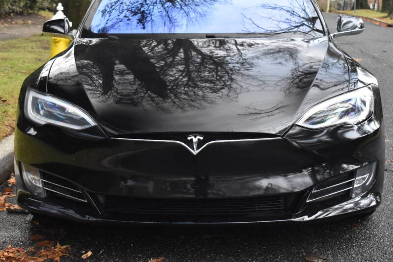 2018 Tesla Model S 75D