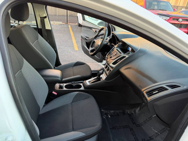 2012 Ford Focus SE