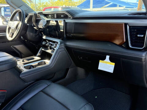 2025 GMC Sierra 3500HD