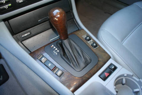 2003 BMW 3 Series 325i