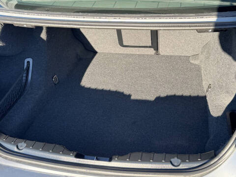 2013 BMW 5 Series 528i