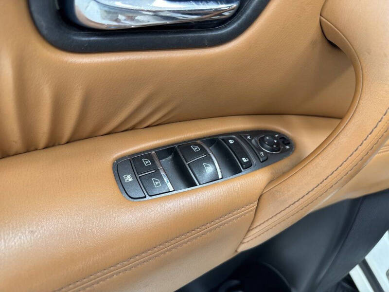 2017 Nissan Armada Platinum