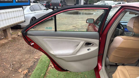 2011 Toyota Camry Hybrid