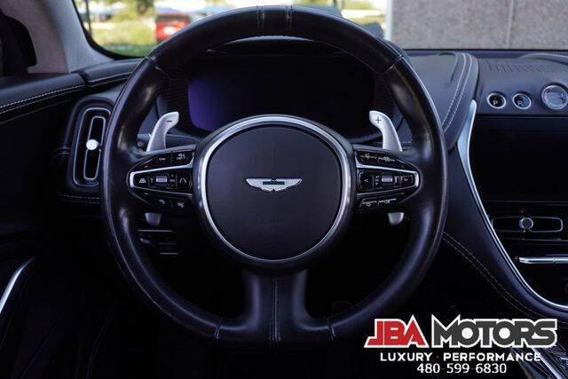 2021 Aston Martin DBX