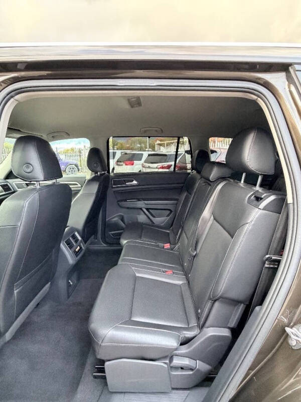 2019 Volkswagen Atlas V6 SE