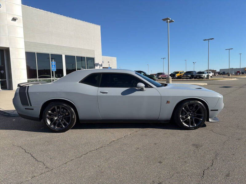 2021 Dodge Challenger