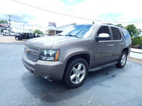 2014 Chevrolet Tahoe for sale at Ernie Cook and Son Motors in Shelbyville TN