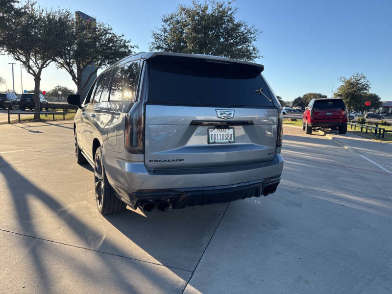 2026 Cadillac Escalade-V