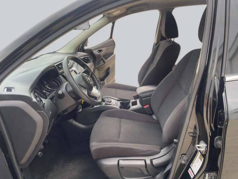 2020 Nissan Rogue Sport S