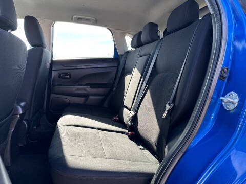 2015 Mitsubishi Outlander Sport ES