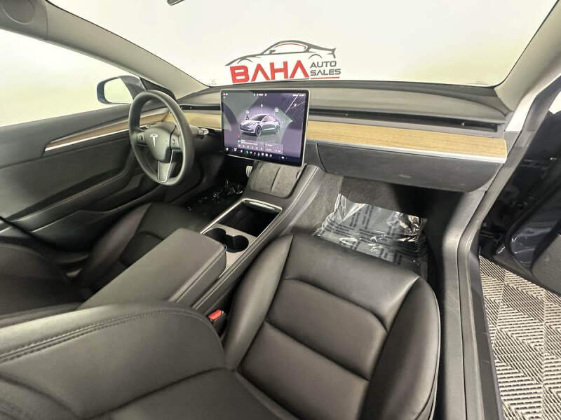 2023 Tesla Model 3 Performance