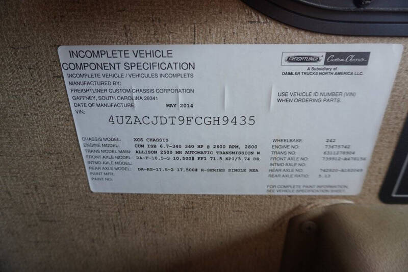 2015 Freightliner XCS Chassis