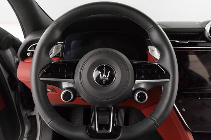 2023 Maserati Grecale Modena