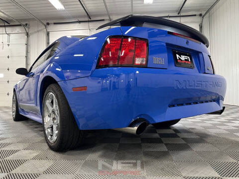 2004 Ford Mustang Mach 1 Premium