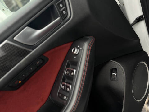 2016 Audi SQ5 3.0T quattro Premium Plus