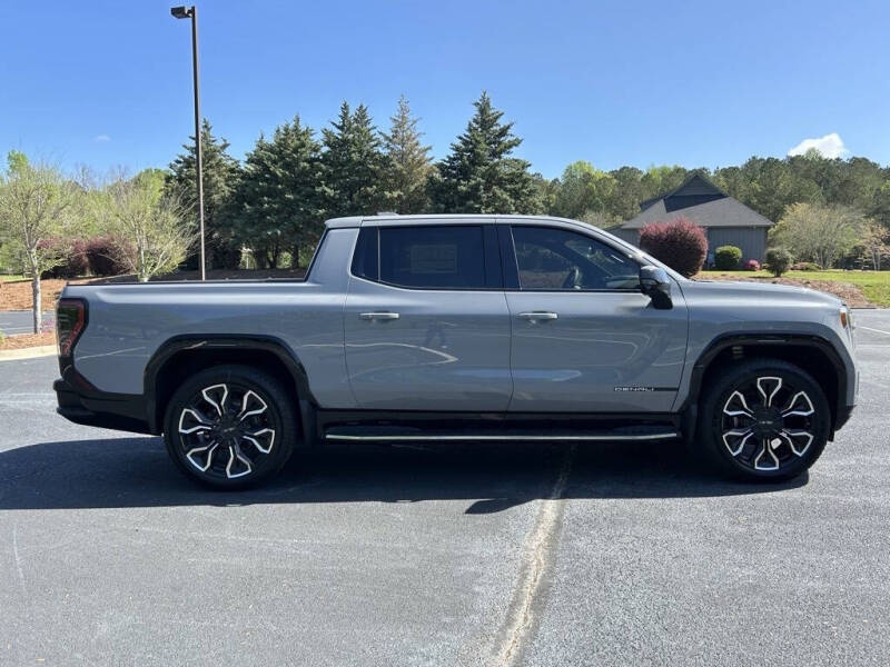 2025 GMC Sierra EV Denali