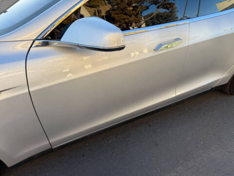 2013 Tesla Model S Performance