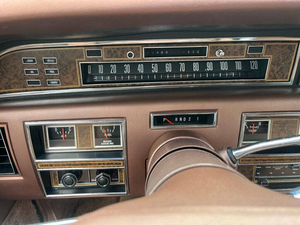 1976 Lincoln Continental 89