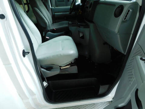 2014 Ford E-Series