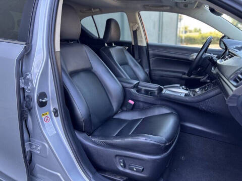 2014 Lexus CT 200h