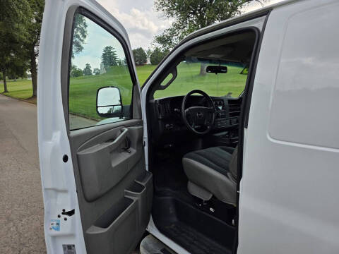 2023 GMC Savana 2500