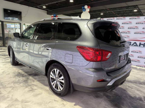 2020 Nissan Pathfinder S