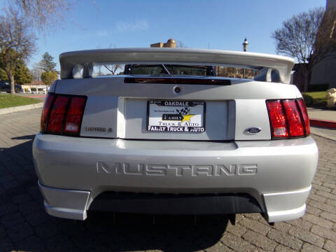2002 Ford Mustang GT Deluxe