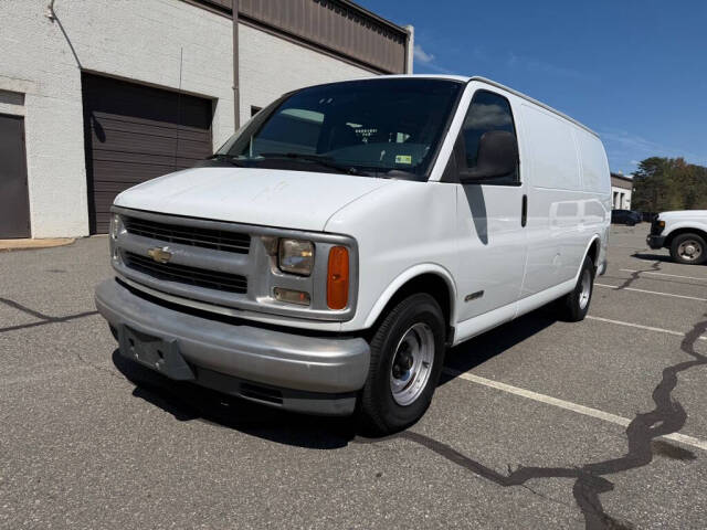 1997 Chevrolet Express Base's photo