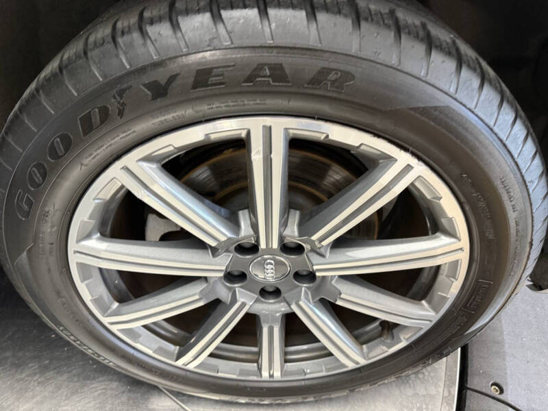 2018 Audi Q7 3.0T quattro Premium Plus