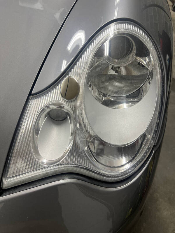 2002 Porsche 911 Carrera 4