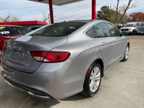 2015 Chrysler 200 Limited