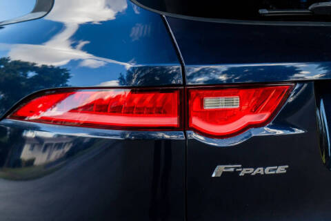 2017 Jaguar F-PACE 35t Premium