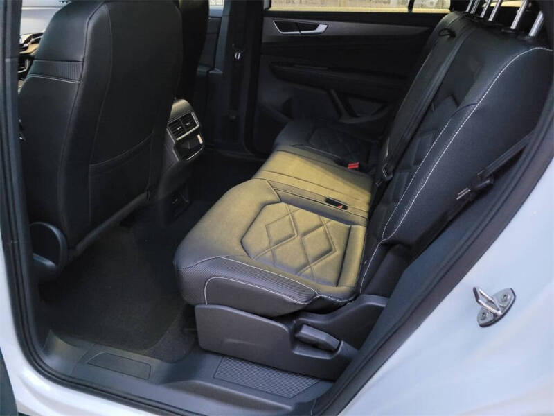 2026 Volkswagen Atlas Cross Sport SE