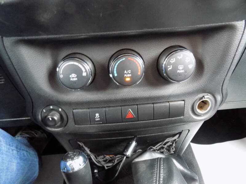 2012 Jeep Wrangler Sport