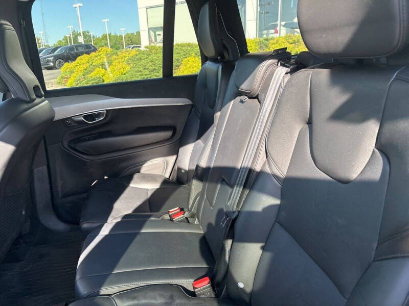 2023 Volvo XC90 B5 Core