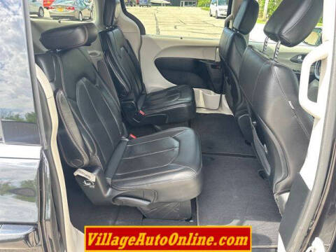 2020 Chrysler Pacifica Touring L