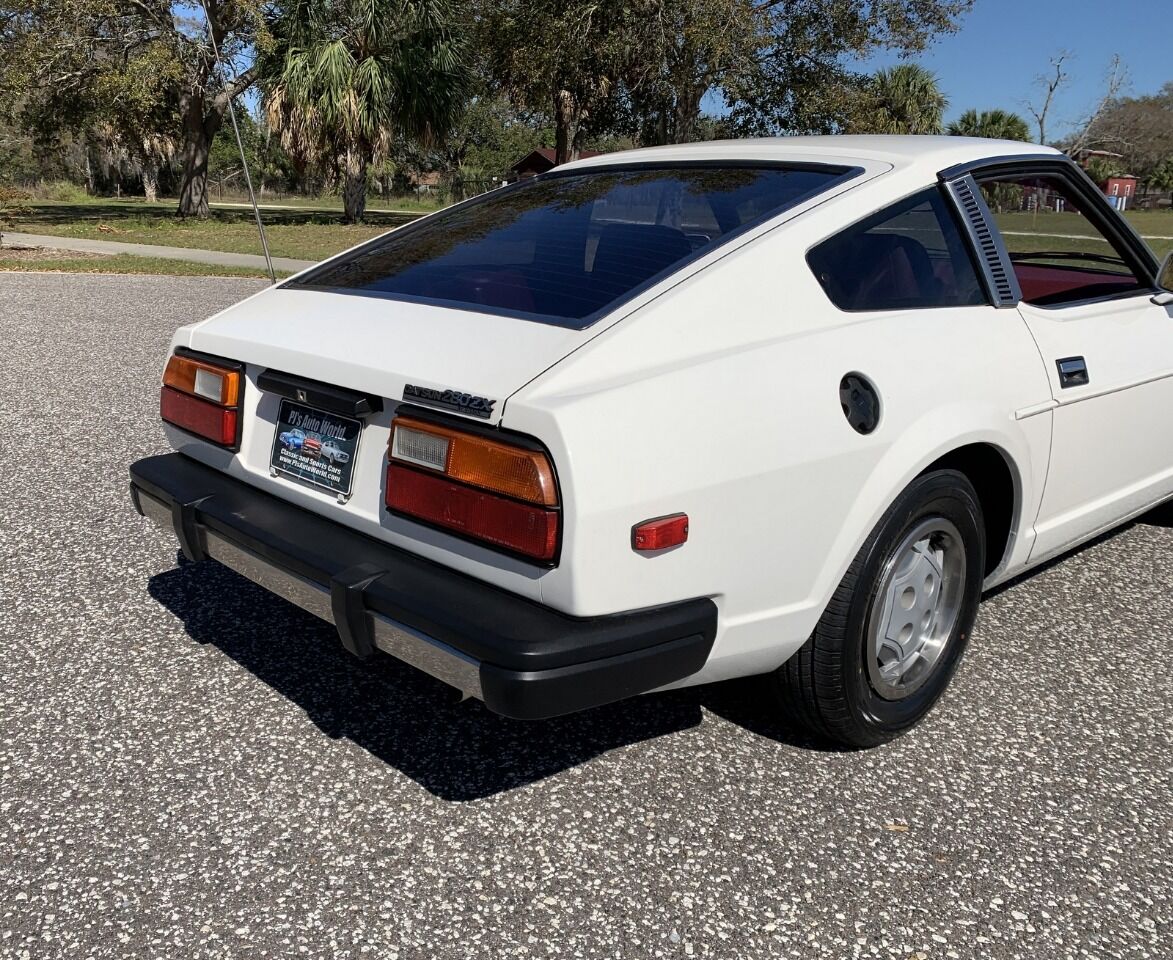 1979 Nissan 280ZX 32