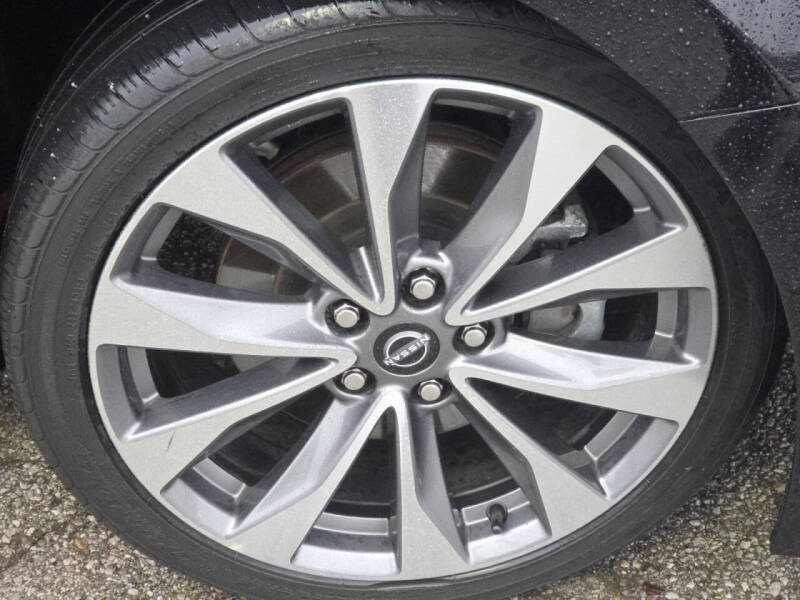 2023 Nissan Maxima 3.5 Platinum