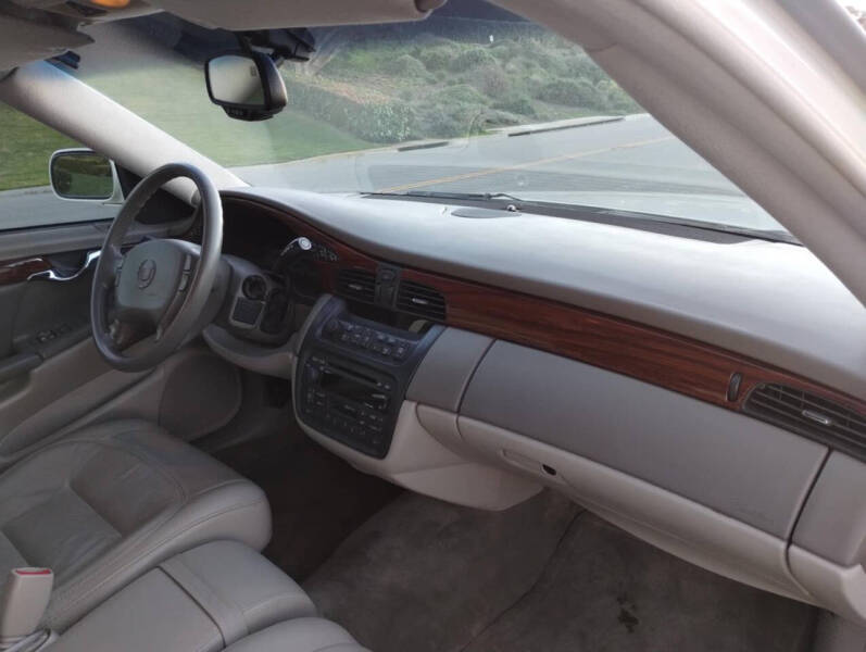 2002 Cadillac DeVille