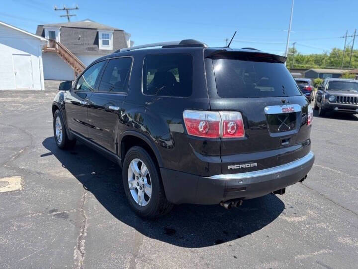 2011 GMC Acadia SLE
