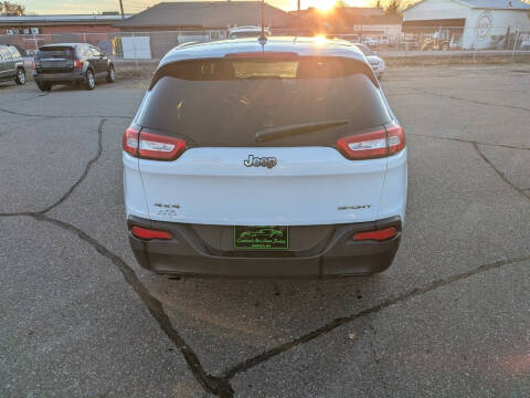 2014 Jeep Cherokee Sport