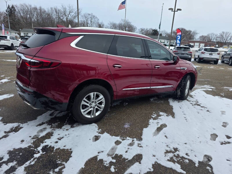 2020 Buick Enclave Essence
