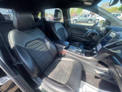 2022 Ford Edge ST-Line