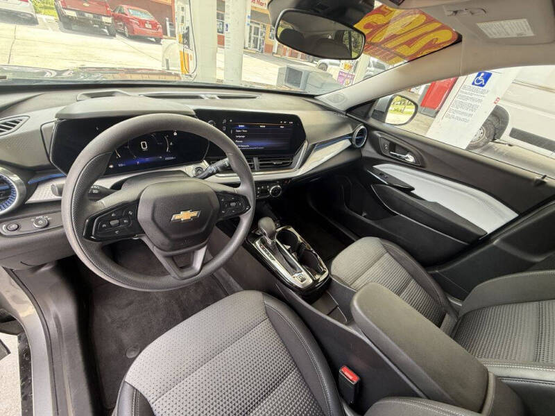 2024 Chevrolet Trax LT