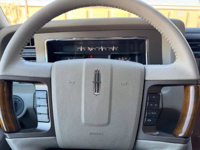 2012 Lincoln Navigator