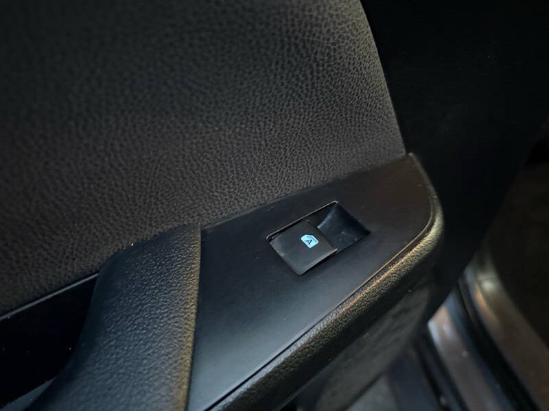 2016 Toyota Prius Three Touring