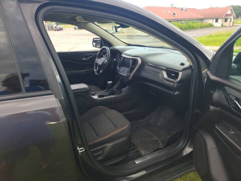 2017 GMC Acadia SLE-2